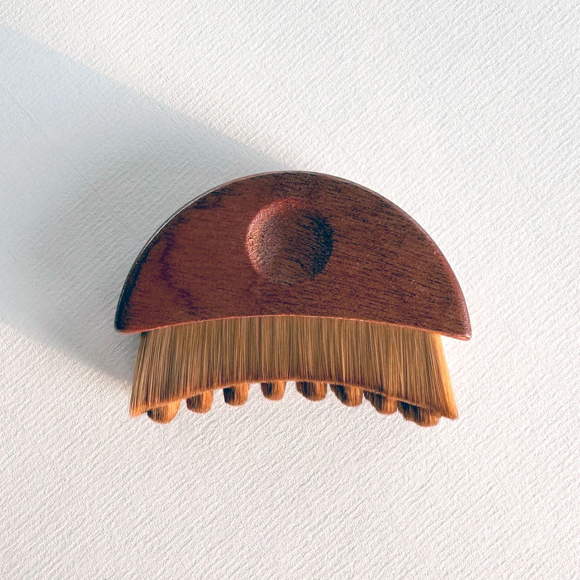 Facial Dry Brush