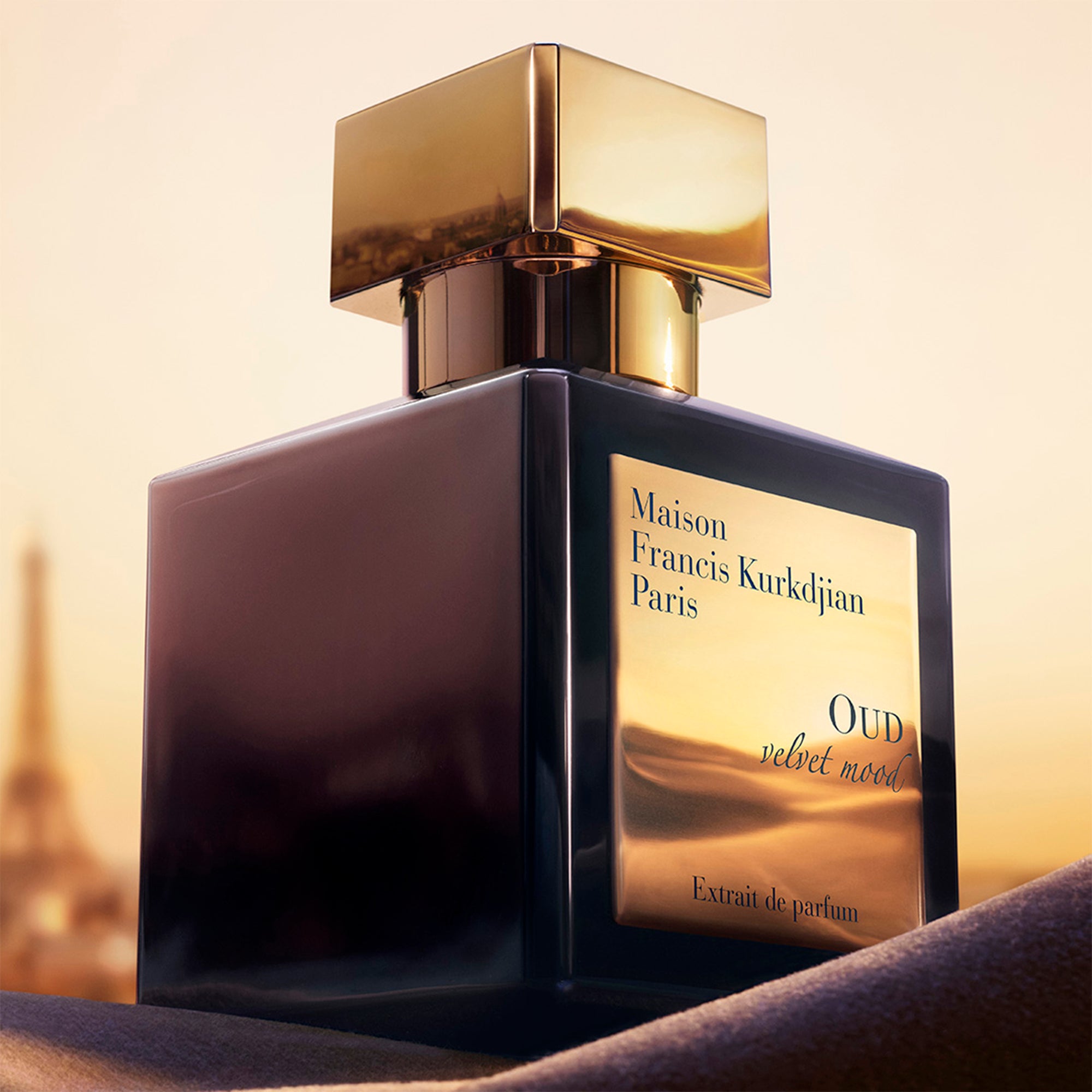 Oud Velvet Mood Extrait